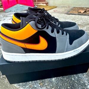 Jordan Low 1 
Size 9